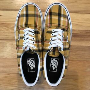 Vans plaid shoe